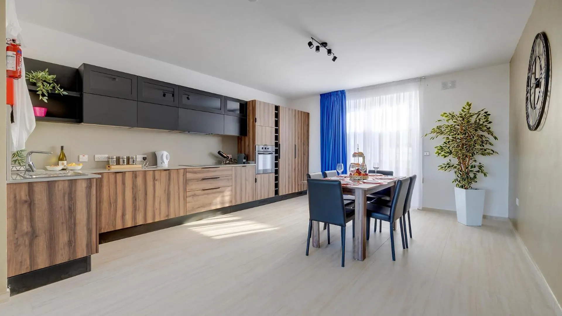 Salmar Court Holiday Apartments Hal Ghaxiak Malta