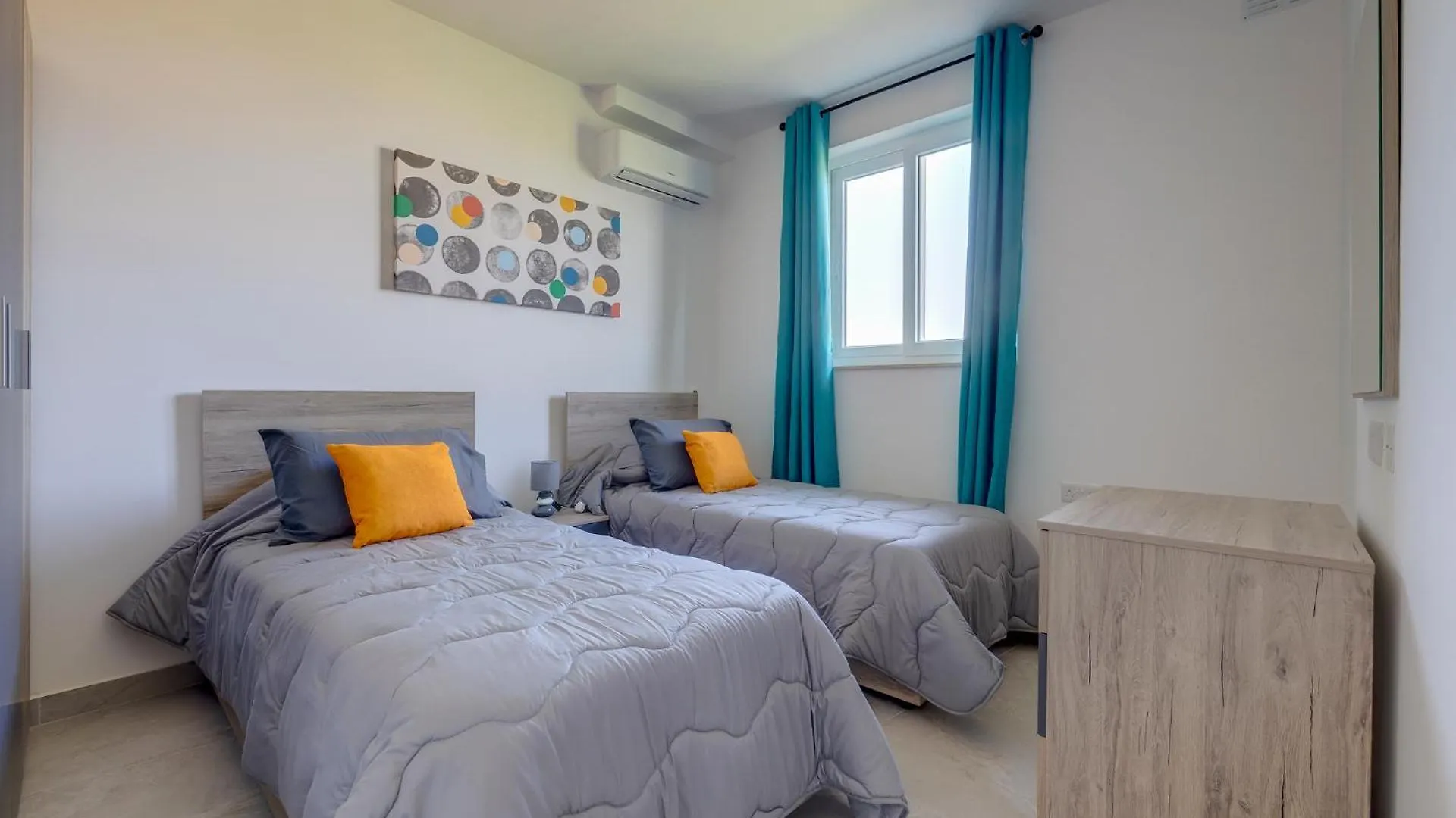 Salmar Court Holiday Apartments Hal Ghaxiak Malta